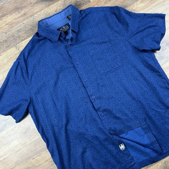 Nat Nast Silk Shirt Mens L Blue Button Down Short Sleeve Casual Geometric‎ Camp - Picture 1 of 9
